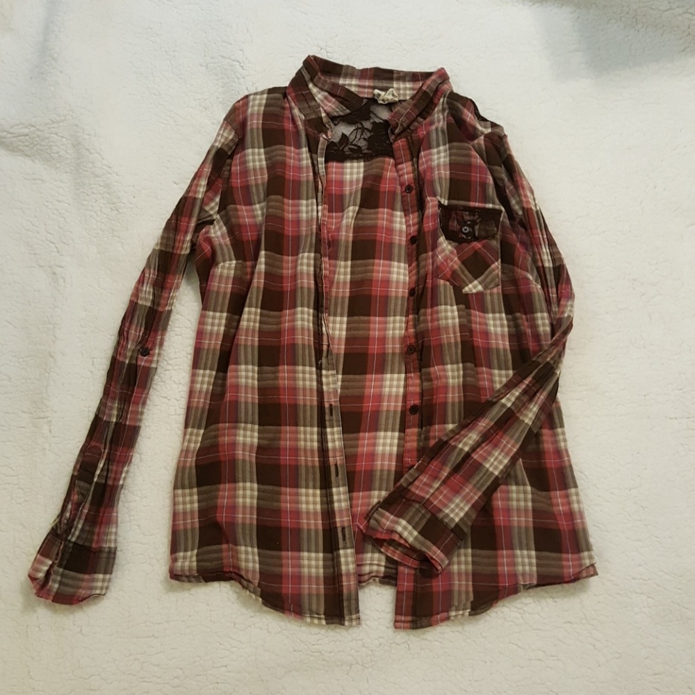Flannel shirt wity lace accent